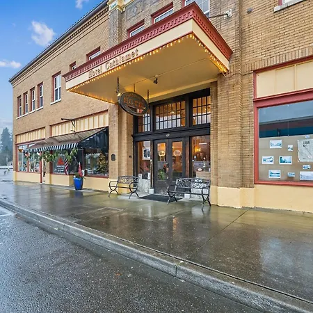 Hotel Cathlamet